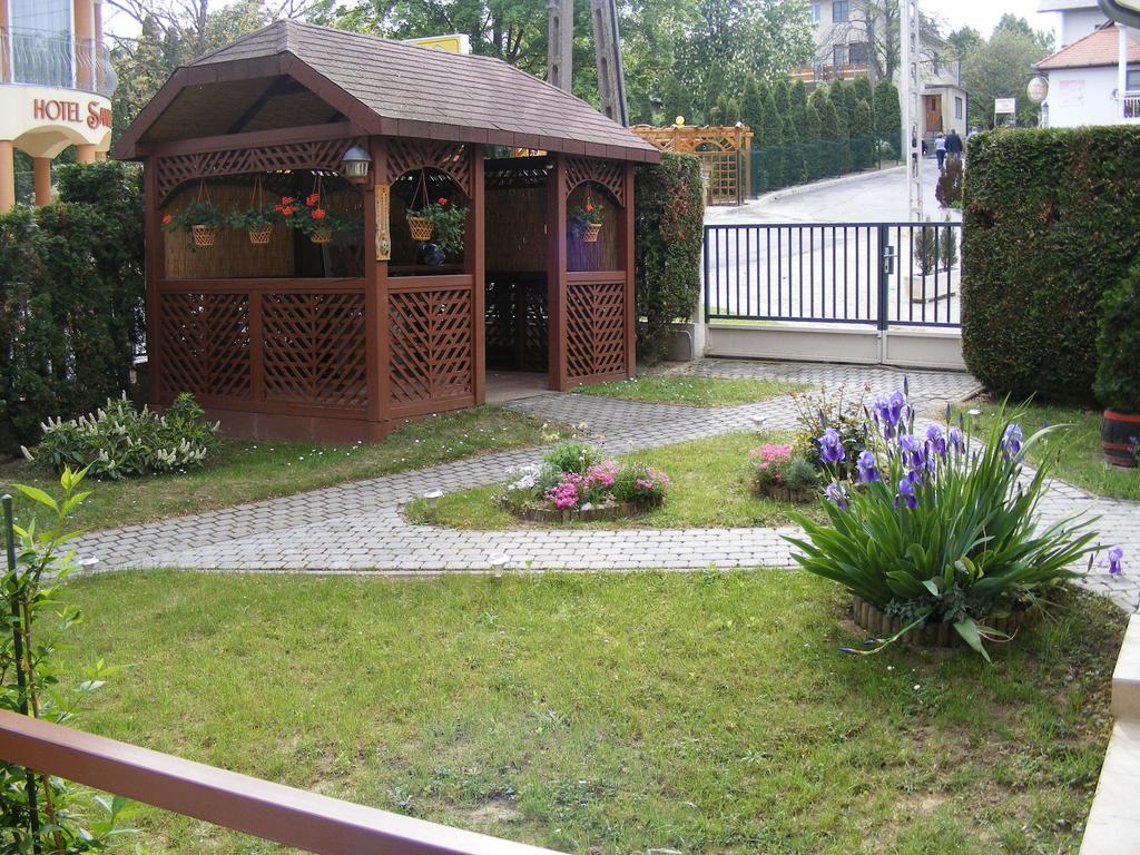 Erika Apartmanhazak Hévíz Exterior foto