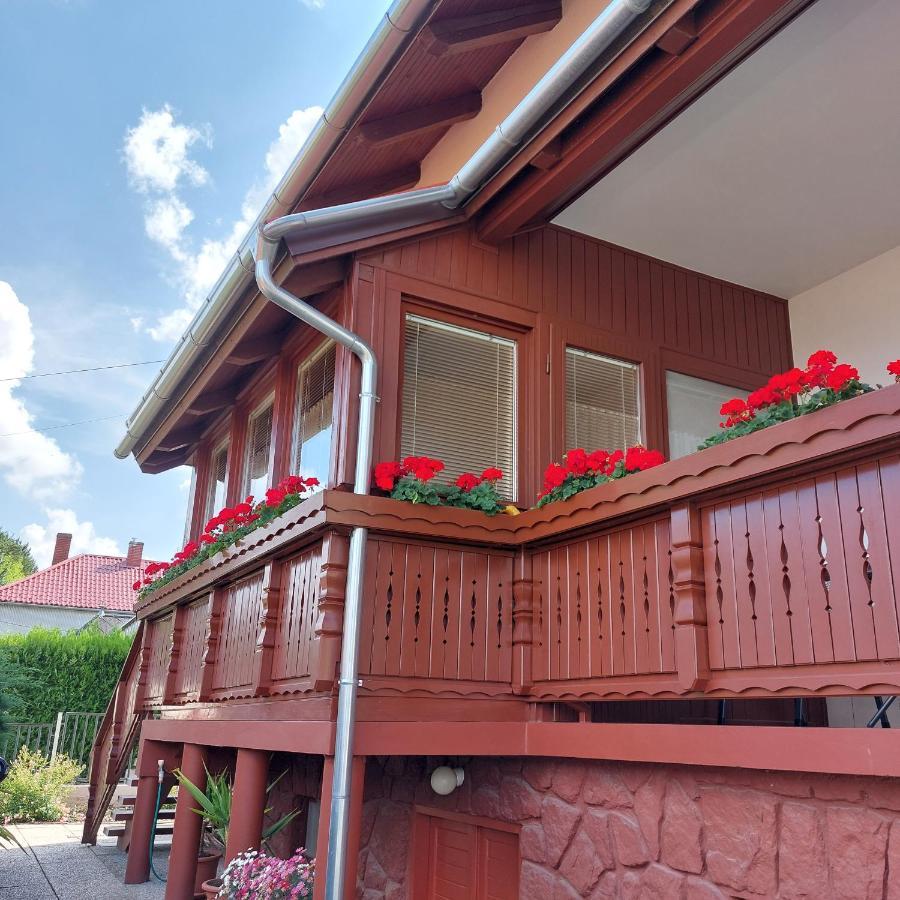 Erika Apartmanhazak Hévíz Exterior foto
